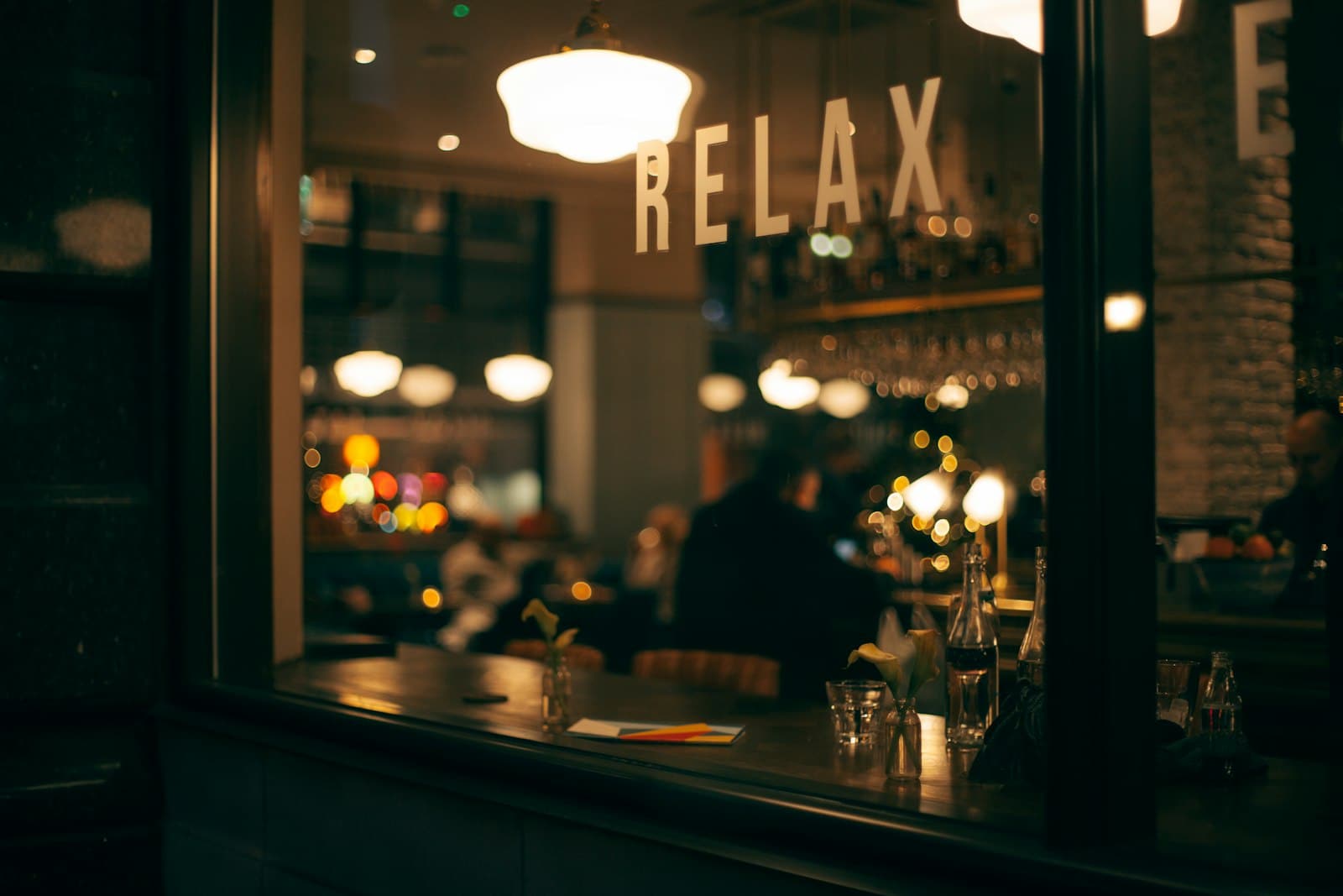 Outdoor seating at the front of the restaurant